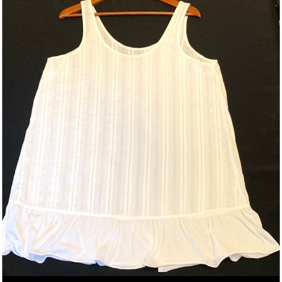 Victorias Secret Womens Top White Sz Large Delicate Tank Style 5” Bottom Ruffle - Picture 9 of 10